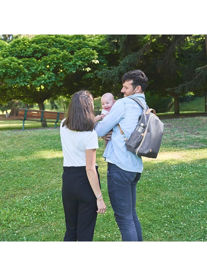 BabyMoov Luierrugzak "Le Pyla" Grijs - (B)30 X (H)38 X (D)18 Cm 9 BabyMoov Luierrugzak "Le Pyla" Grijs - (B)30 X (H)38 X (D)18 Cm - Afbeelding 9