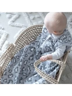 Babyslaapzak Grijs 12 Babyslaapzak Grijs -Babyproduct winkel emmaandnoah babyslaapzak grijs 2
