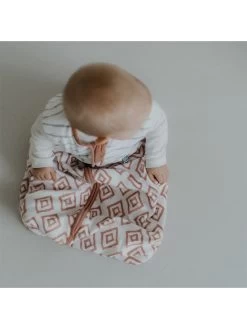 Babyslaapzak Wit/lichtroze 12 Babyslaapzak Wit/lichtroze -Babyproduct winkel emmaandnoah babyslaapzak wit lichtroze 3