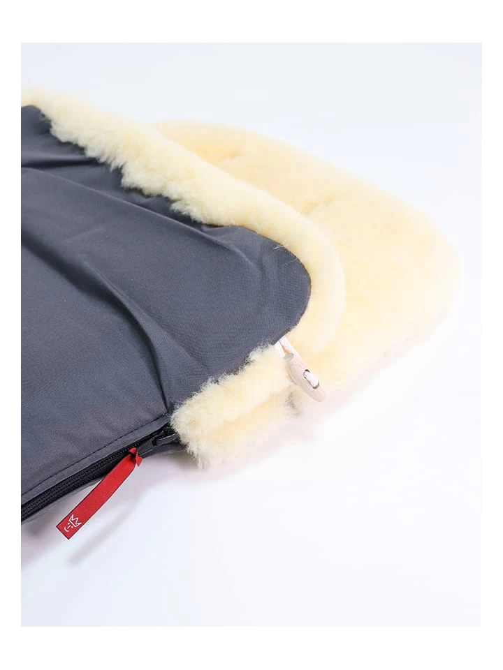 Voetenzak Met Lamsvacht "Natty" Blauwgrijs - (L)85 X (B)45 Cm 5 Voetenzak Met Lamsvacht "Natty" Blauwgrijs - (L)85 X (B)45 Cm - Afbeelding 5